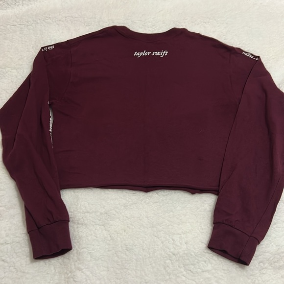 Taylor Swift Folklore In The Trees Long Sleeve Crop Top (S) - Picture 2 of 4